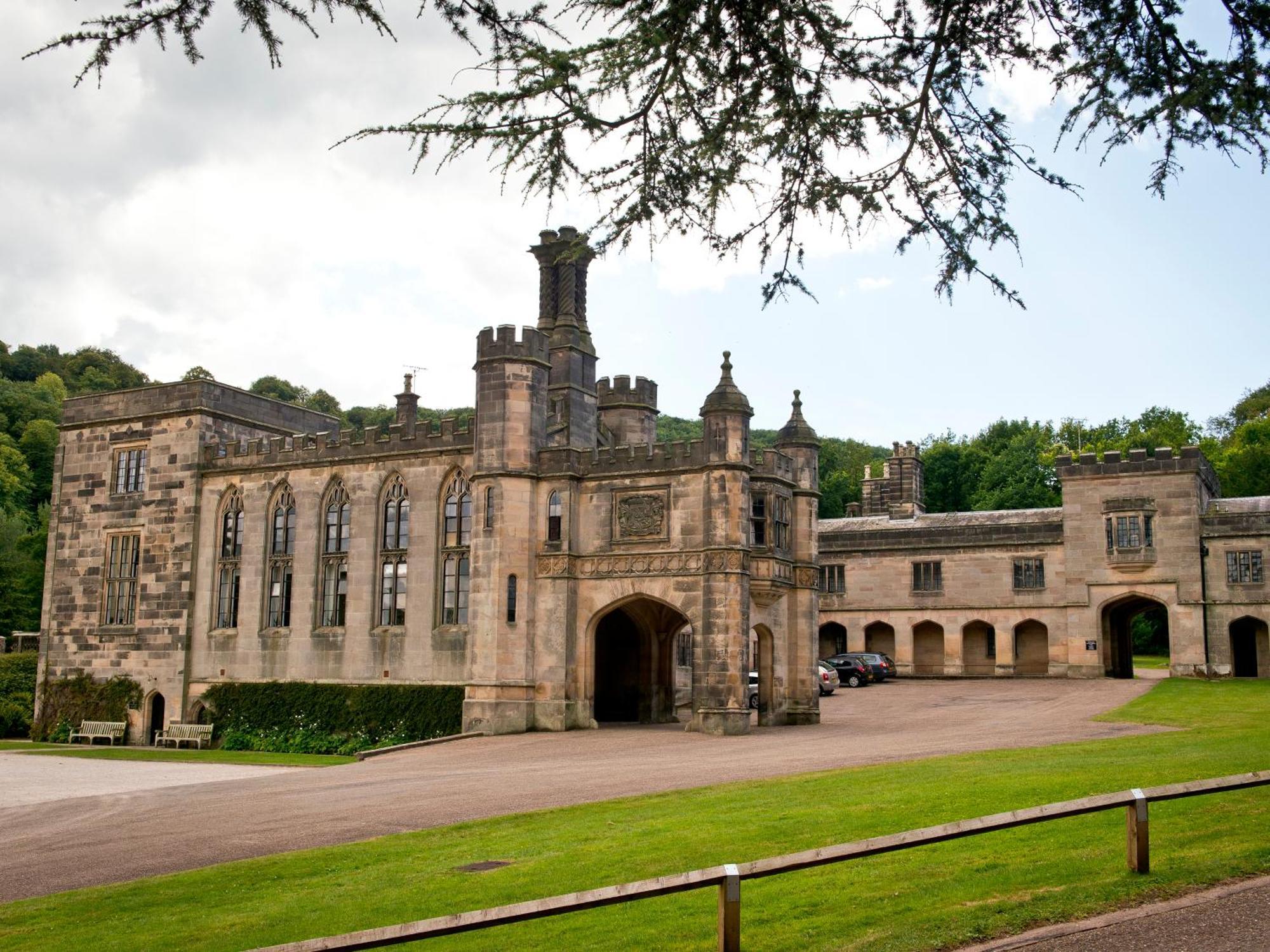 YHA Ilam Hall Ashbourne  Esterno foto