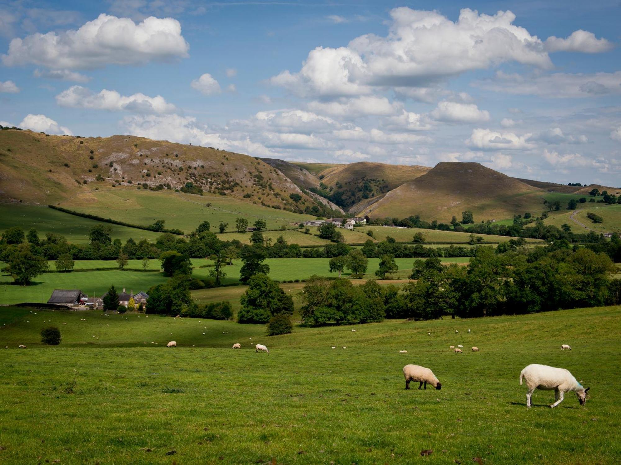 YHA Ilam Hall Ashbourne  Esterno foto